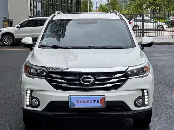 GAC Trumpchi GS4 2017