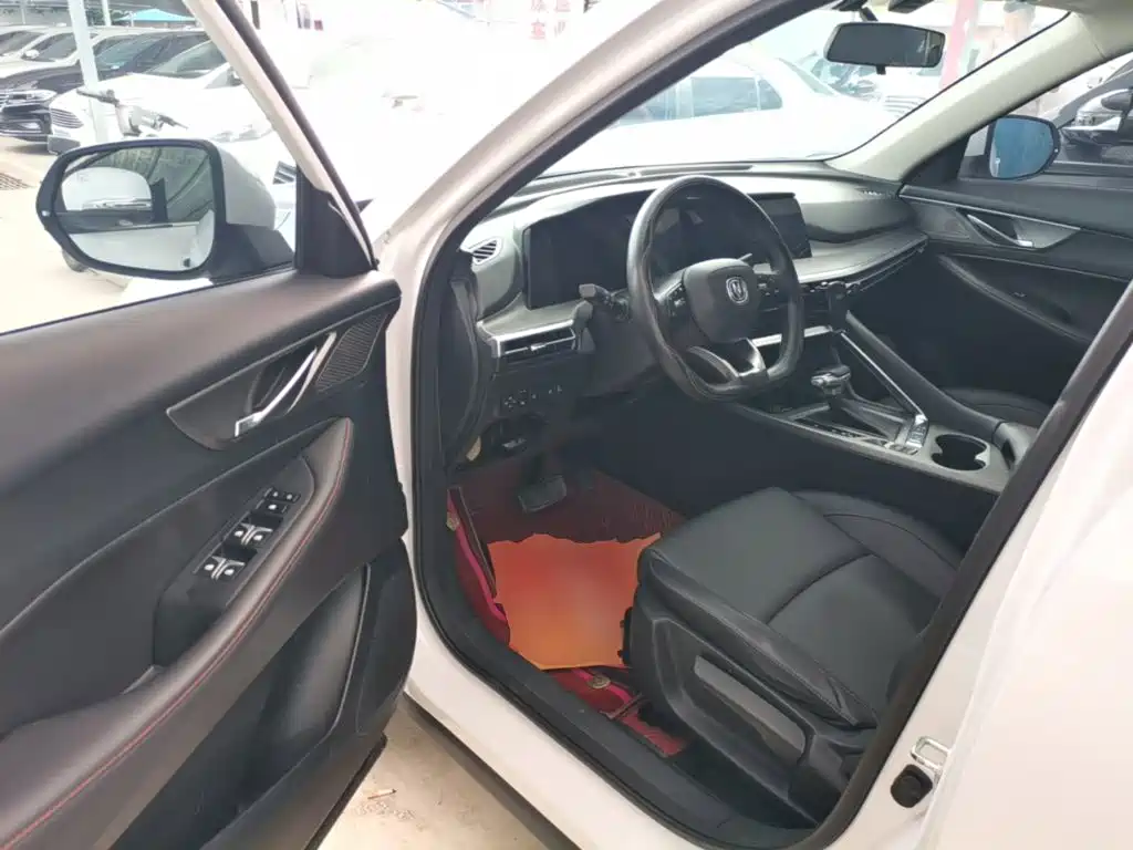 Changan CS35PLUS 2022 — фото 16