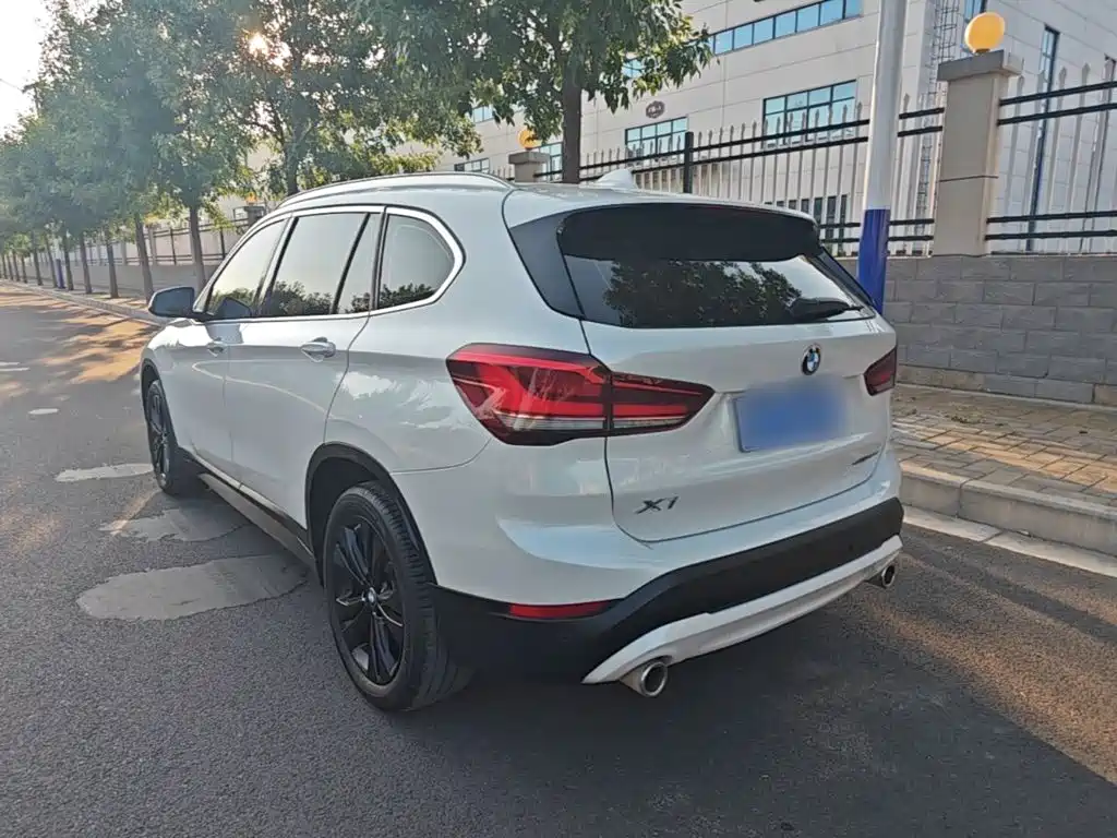 BMW X1 2020 — фото 5