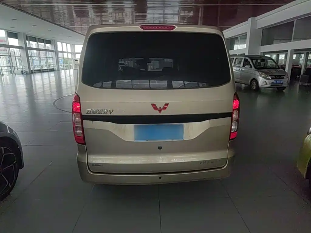 Wuling Hongguang V 2025 — фото 6