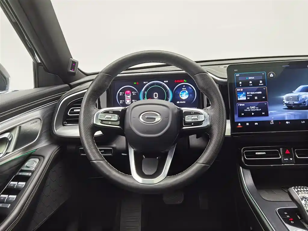 GAC Motor Trumpchi GS8 2022 — фото 11