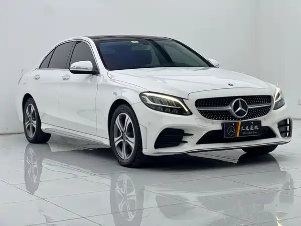 Mercedes-Benz C-Class 2020