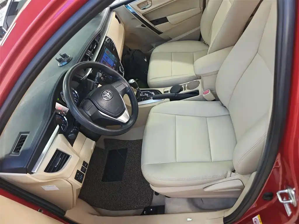 Toyota Corolla 2015 — фото 15