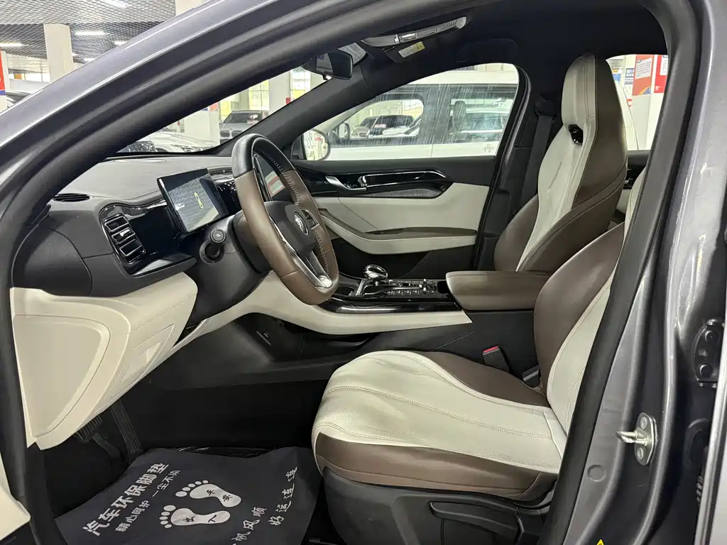 BYD Qin PLUS 2025 — фото 4