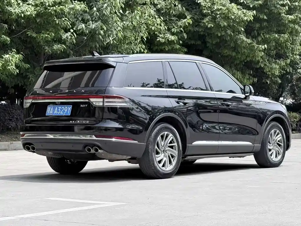 Lincoln Aviator 2020 — фото 9