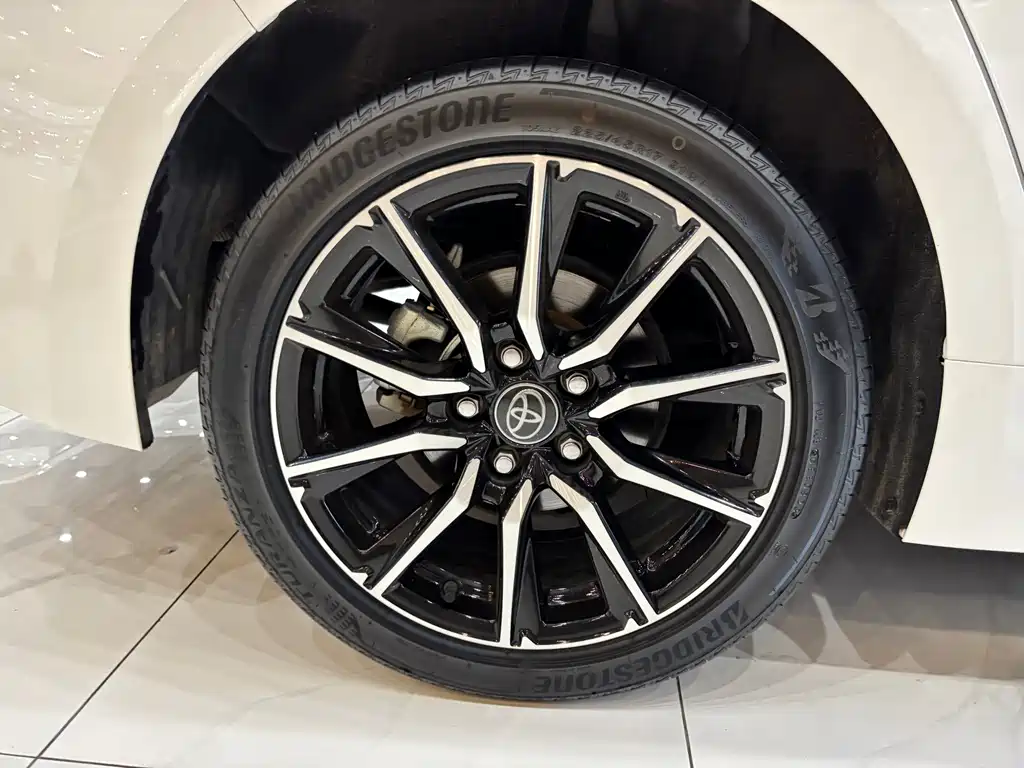 Toyota Levin 2023 — фото 17