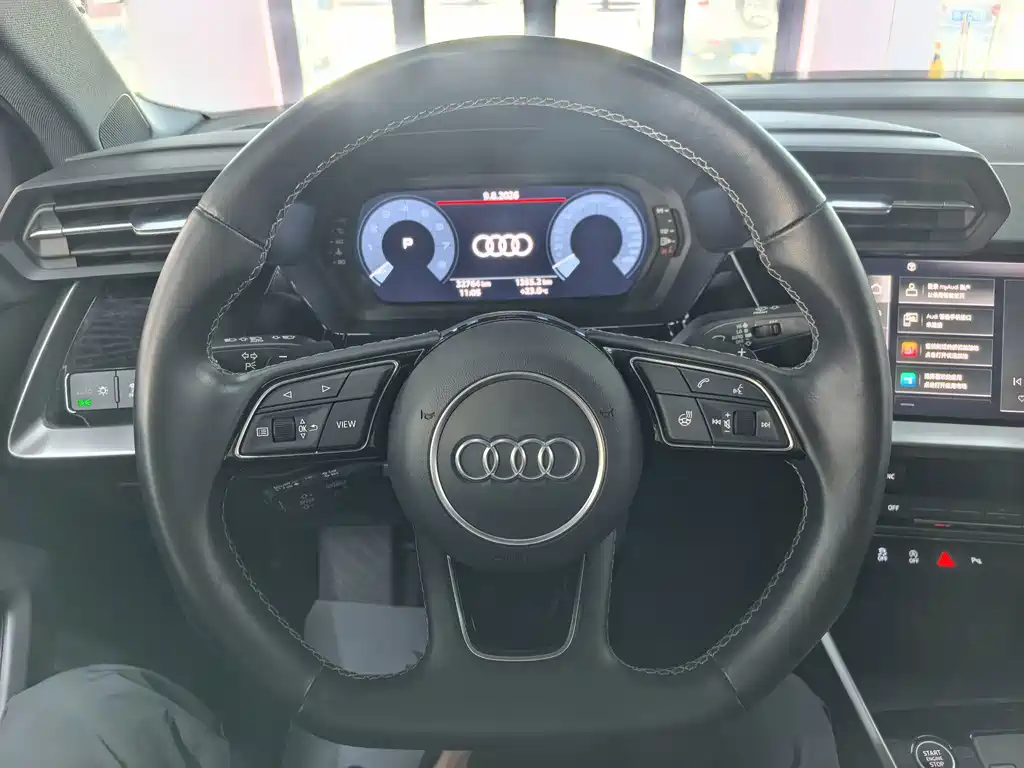 Audi A3 2022 — фото 19