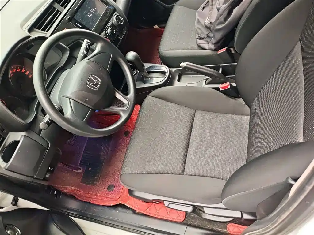 Honda Fit 2016 — фото 16