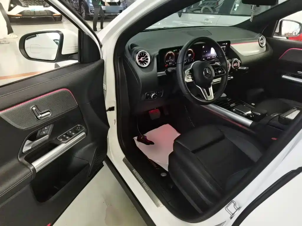 Mercedes-Benz GLA 2022 — фото 16