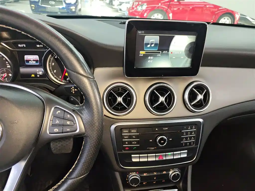 Mercedes-Benz CLA 2017 — фото 13