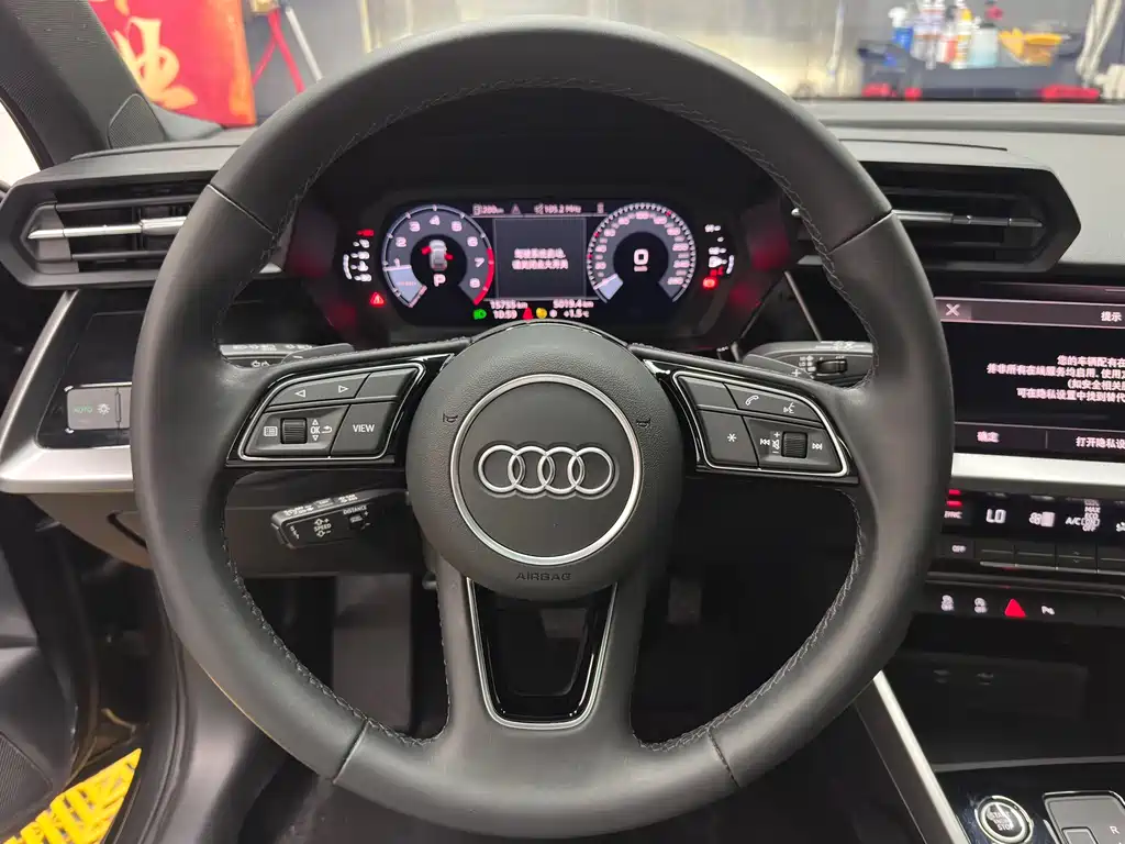 Audi A3 2023 — фото 14