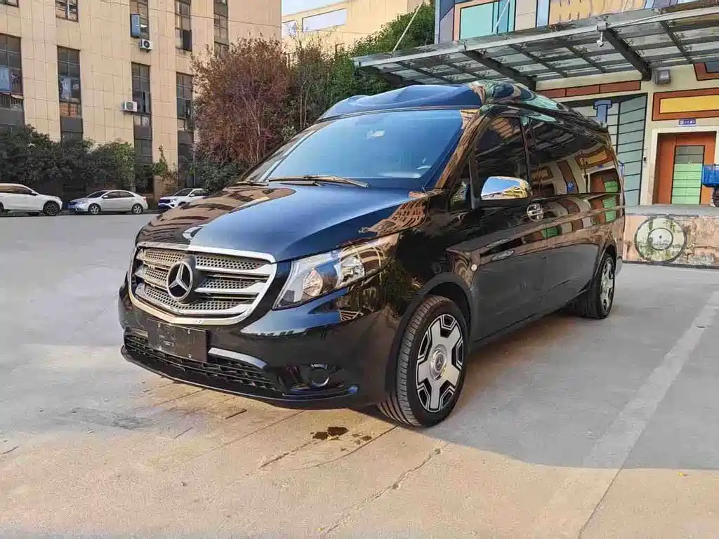 Mercedes-Benz Vito 2018 — фото 1
