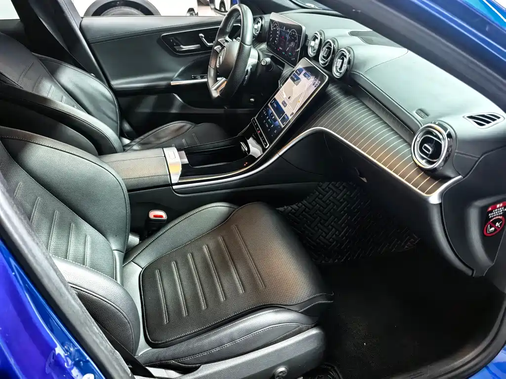 Mercedes-Benz C-Class 2022 — фото 10