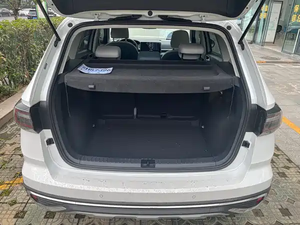 Volkswagen Tharu 2024