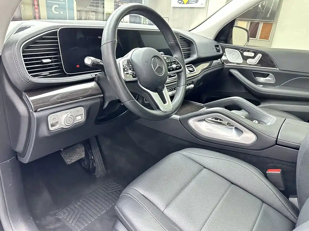 Mercedes-Benz GLE 2020 — фото 12