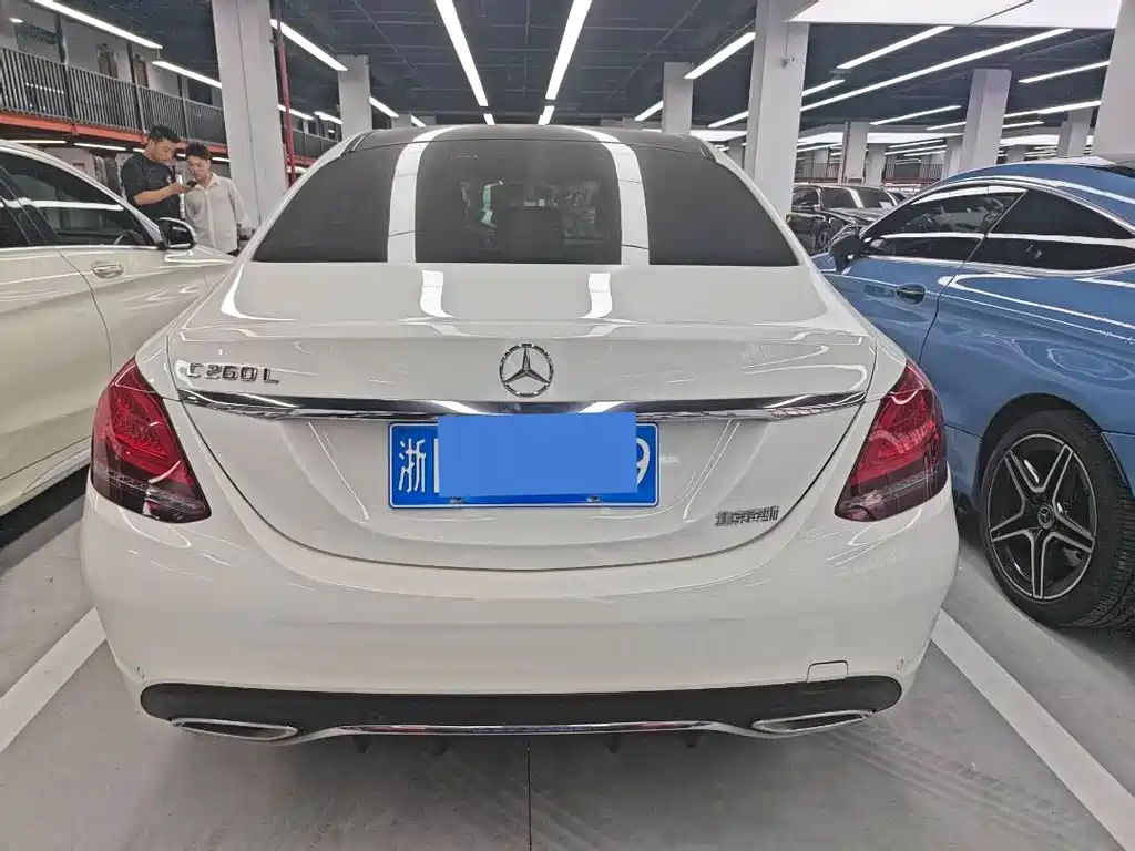 Mercedes-Benz C-Class 2020 — фото 10