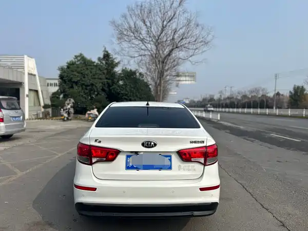 Kia K2 2015