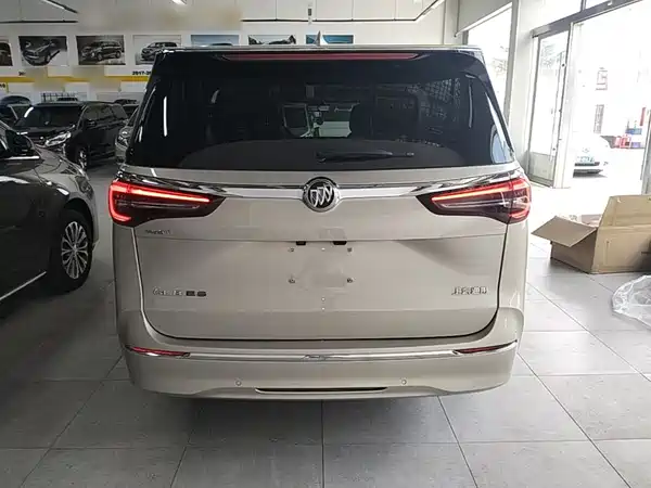 Buick GL8 2021