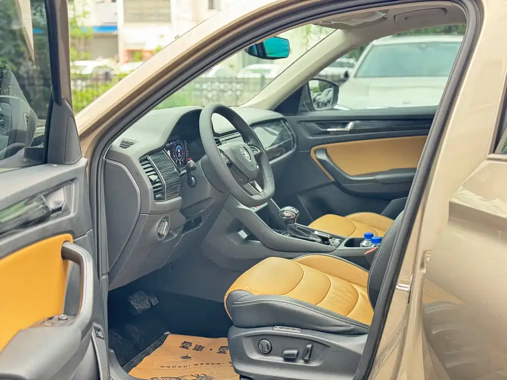 Skoda Kodiaq GT 2020 — фото 8
