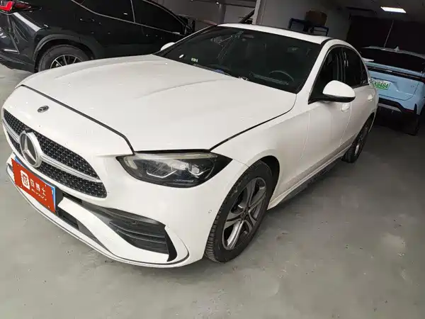 Mercedes-Benz C-Class 2022