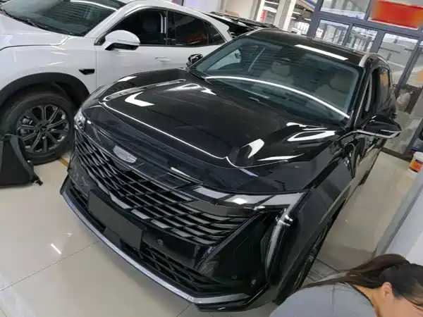 Geely Boyue L 2024