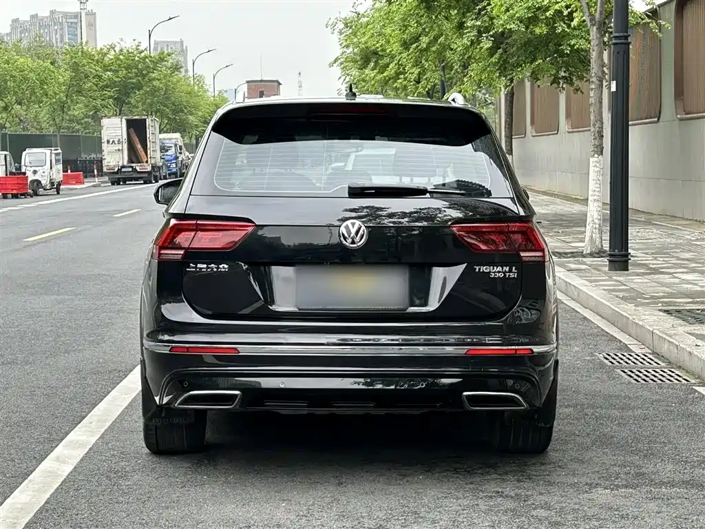 Volkswagen Tiguan L 2020 — фото 25