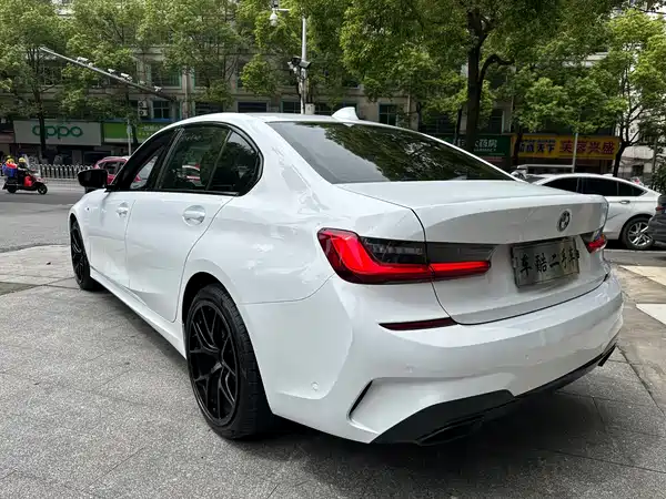 BMW 3 Series 2020