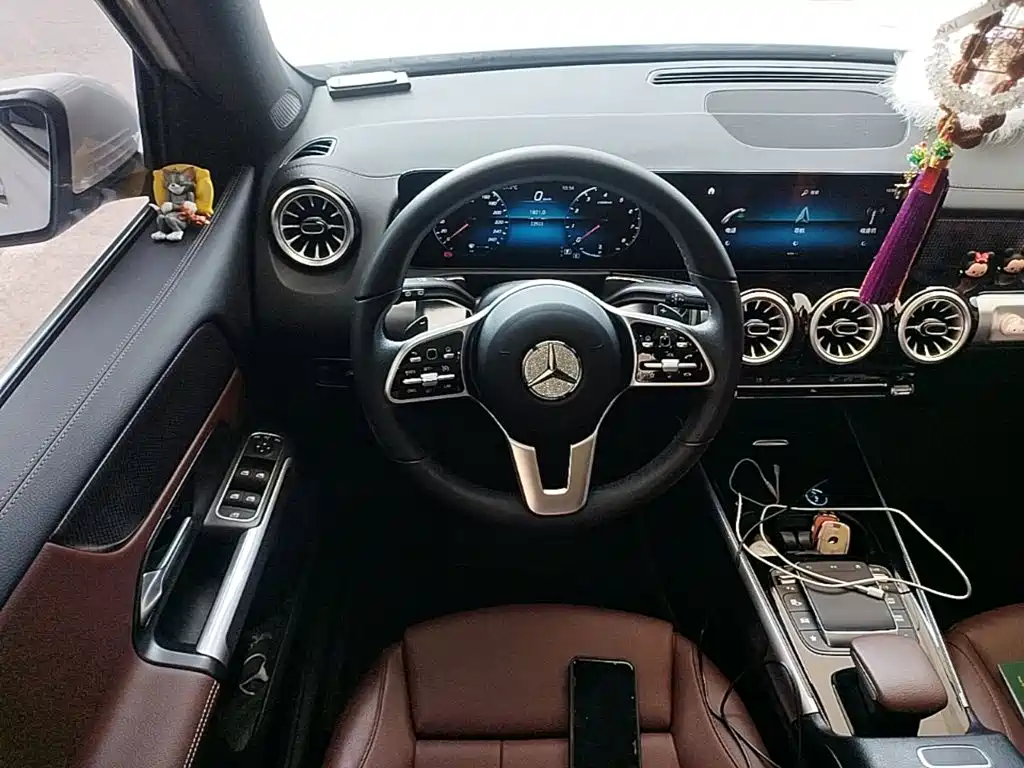 Mercedes-Benz GLB 2022 — фото 17