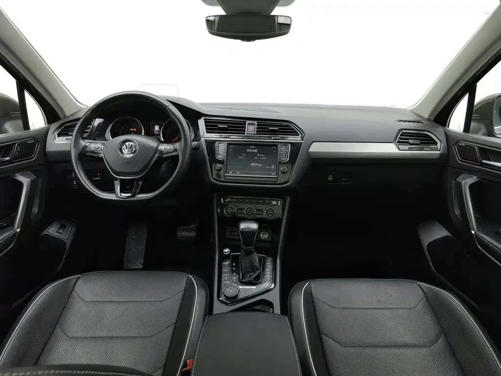 Volkswagen Tiguan L 2019 — фото 5