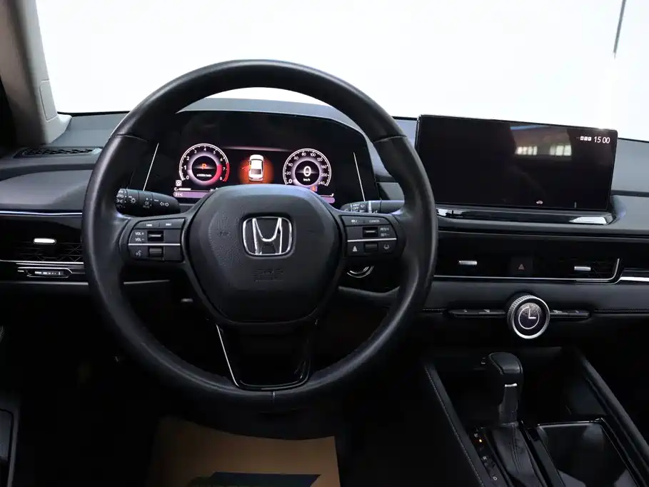 Honda Inspire 2024 — фото 27