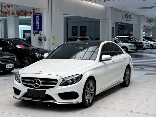 Mercedes-Benz C-Class 2018