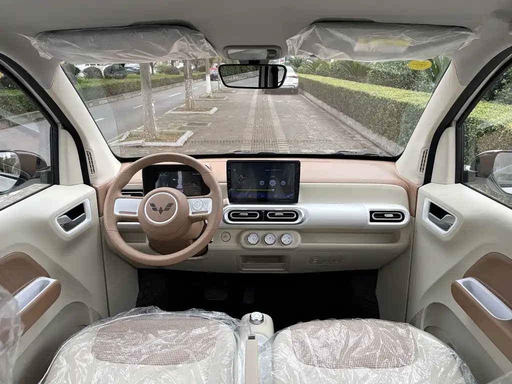 Wuling Hongguang MINIEV 2025 — фото 9