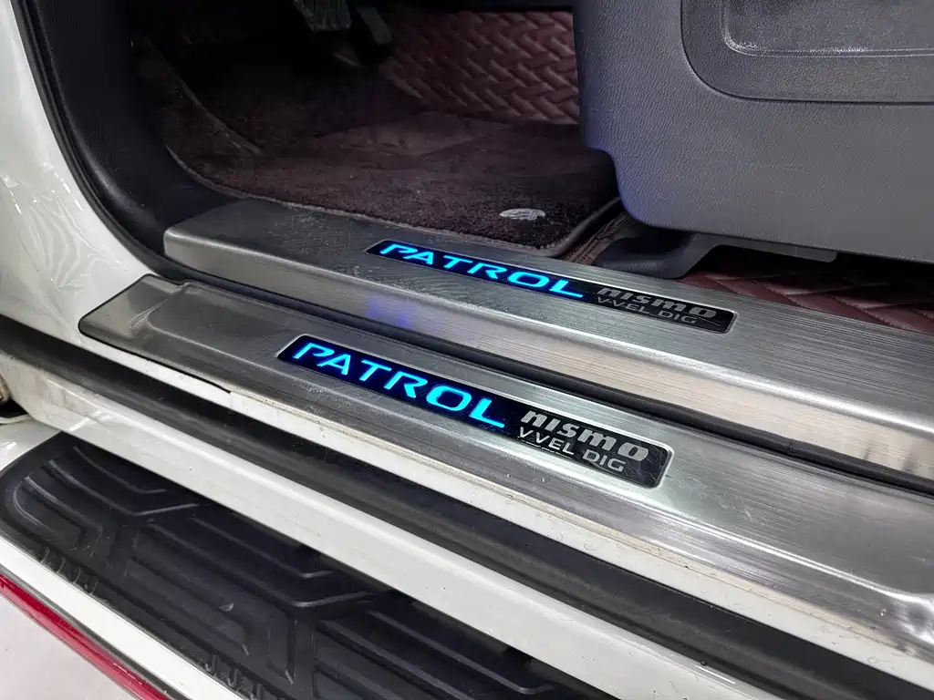 Nissan Patrol 2018 — фото 16