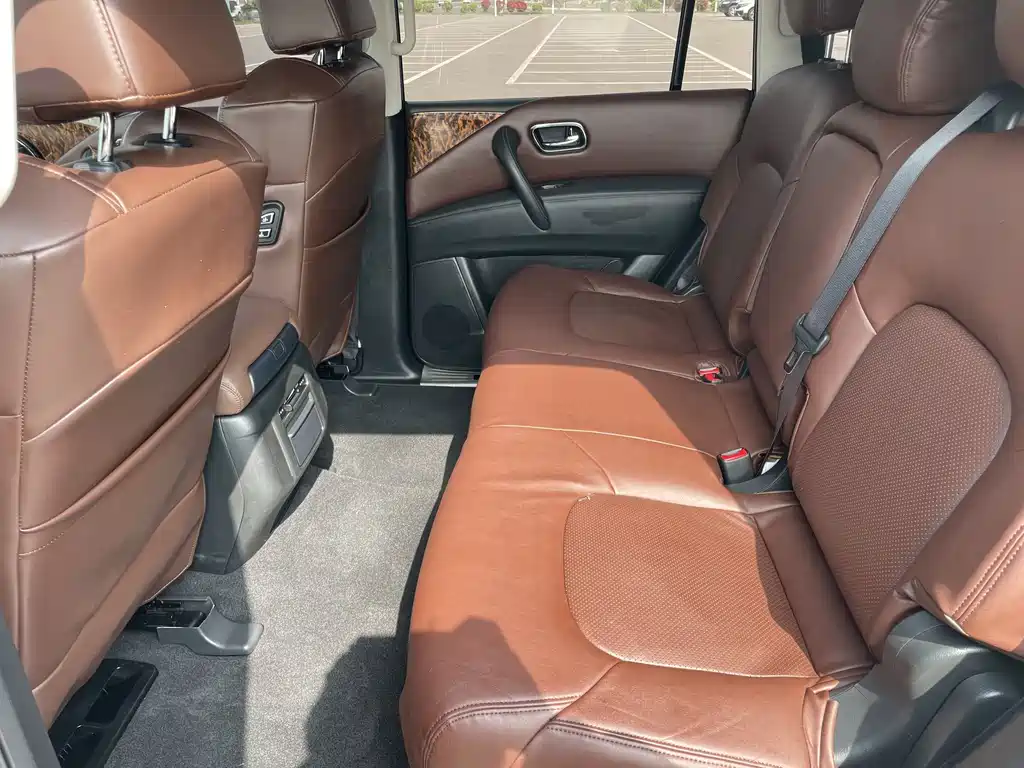 Nissan Patrol 2017 — фото 14