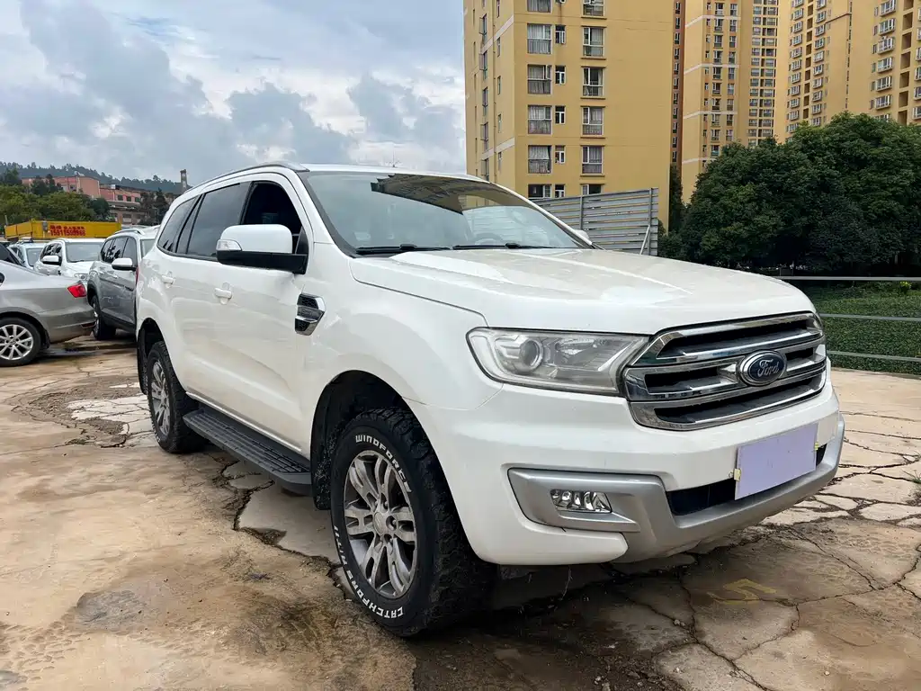 Ford Everest 2018 — фото 3