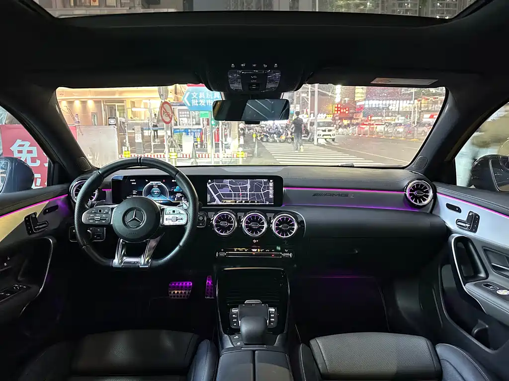 Mercedes-Benz A-Class AMG 2022 — фото 4