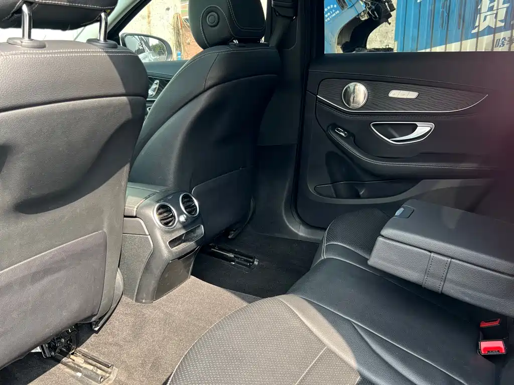 Mercedes-Benz C-Class 2020 — фото 12