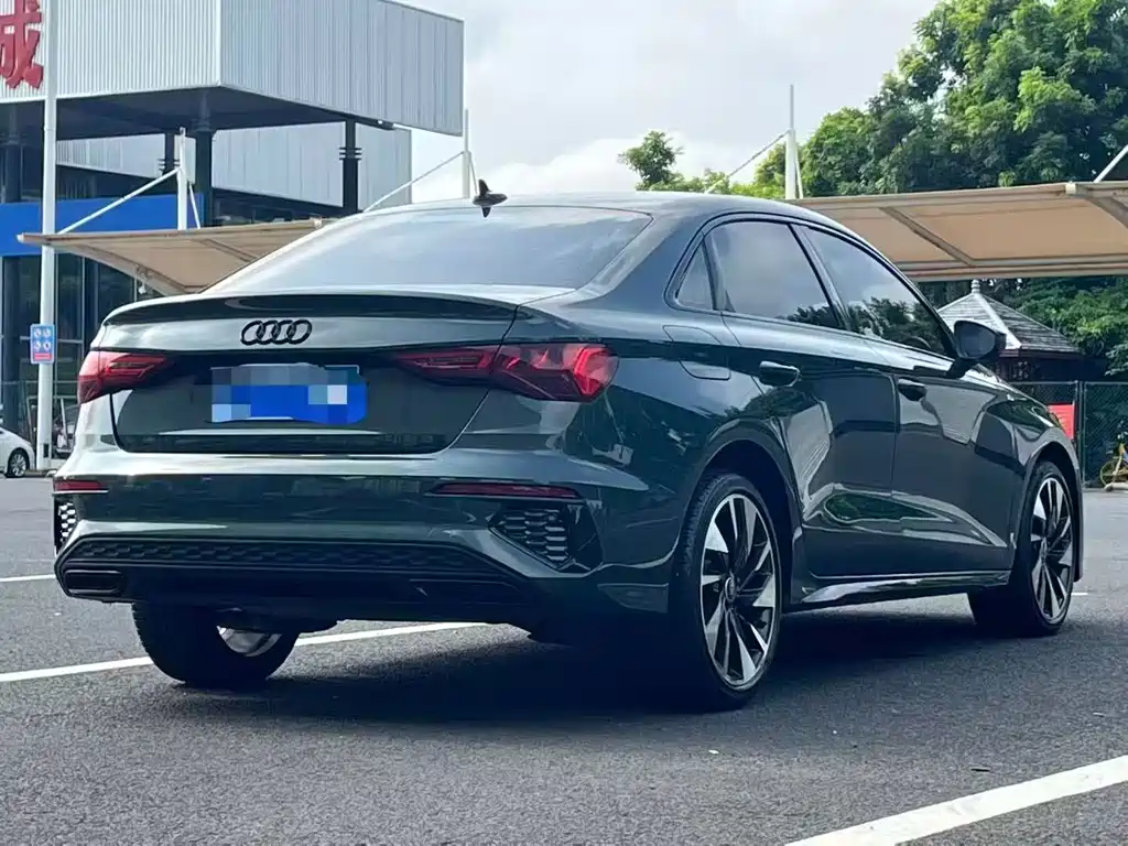 Audi A3 2022 — фото 9