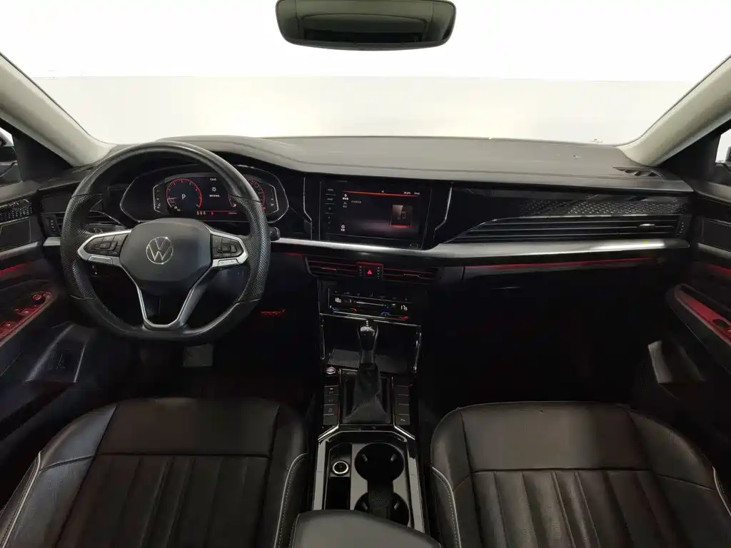 Volkswagen Passat 2021