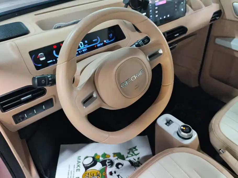 Geely Galaxy Panda 2023 — фото 15