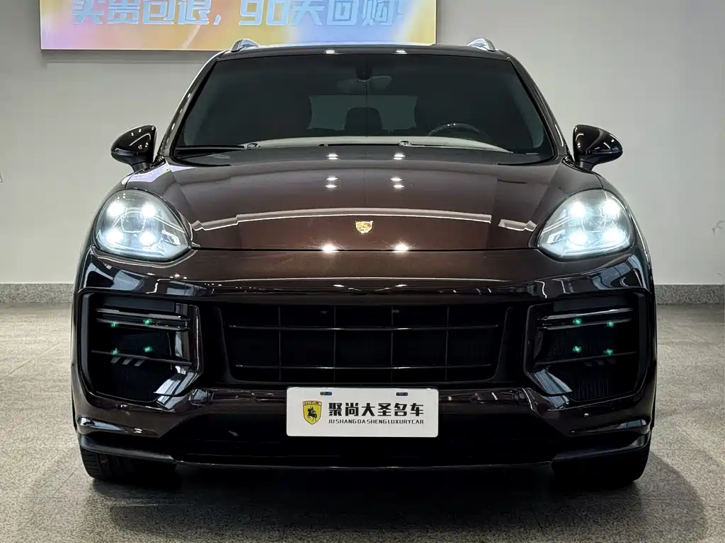 Porsche Cayenne 2015 — фото 2