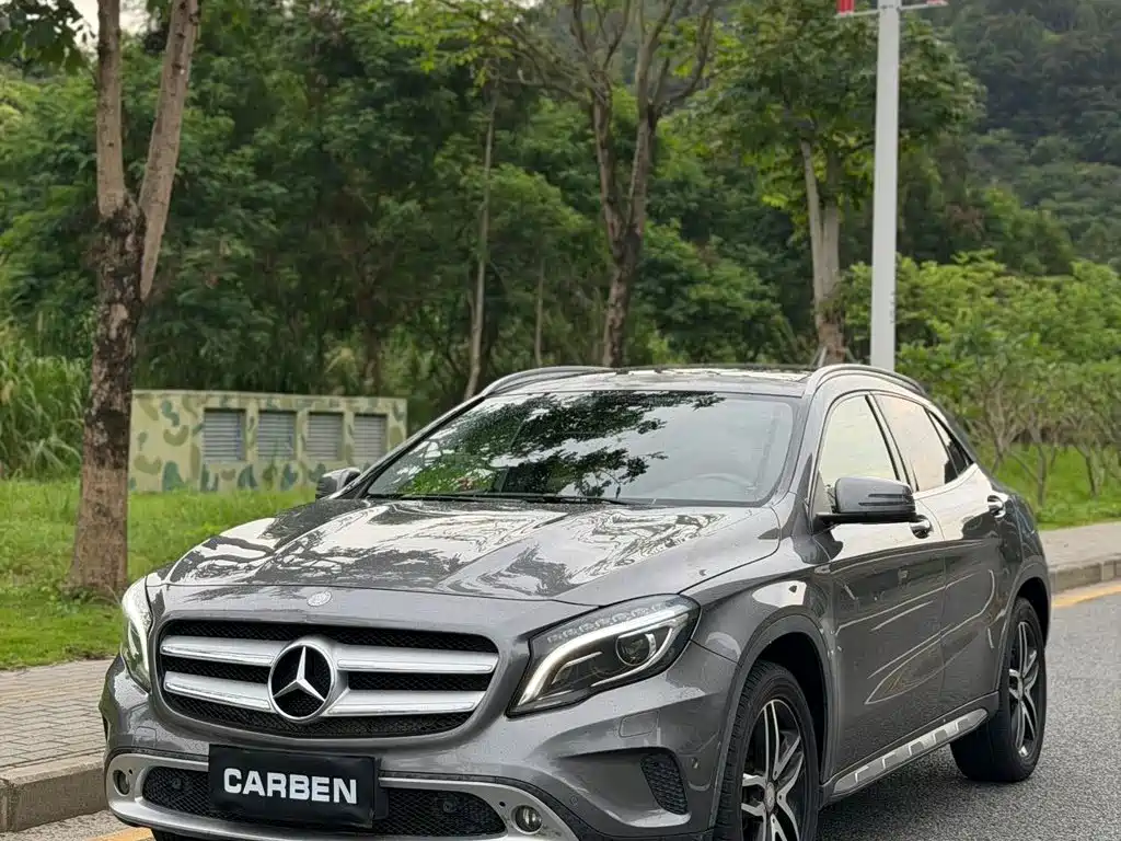 Mercedes-Benz GLA 2016