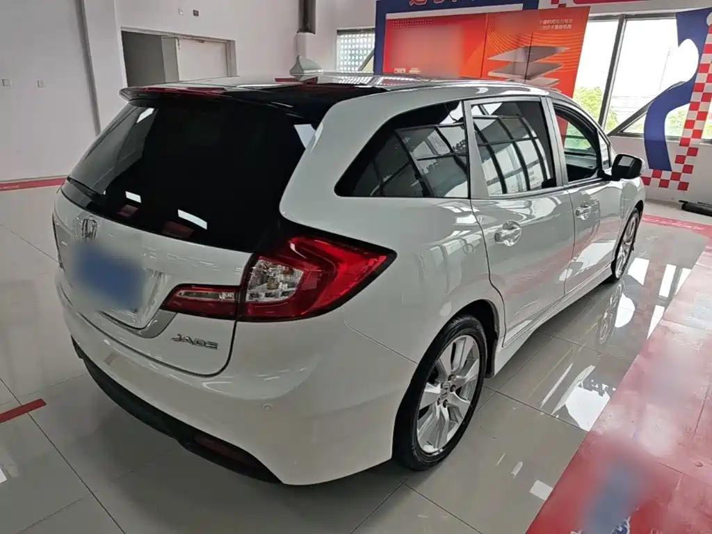Honda Jade 2015 — фото 7