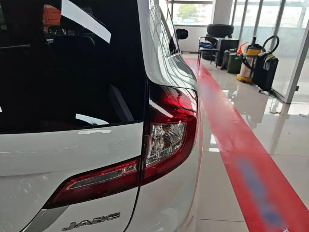 Honda Jade 2015 — фото 8