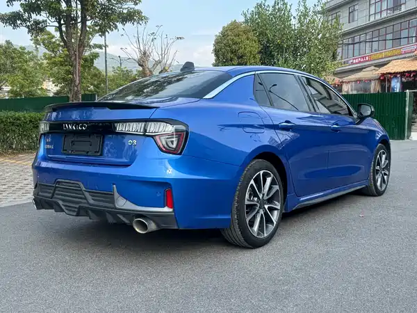 Lynk & Co 03 2019
