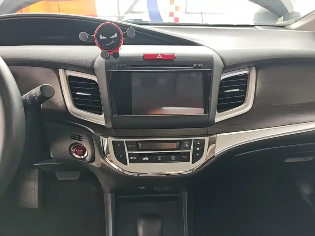 Honda Jade 2015 — фото 13