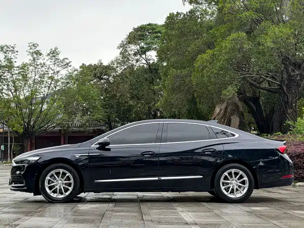 Buick LaCrosse 2022