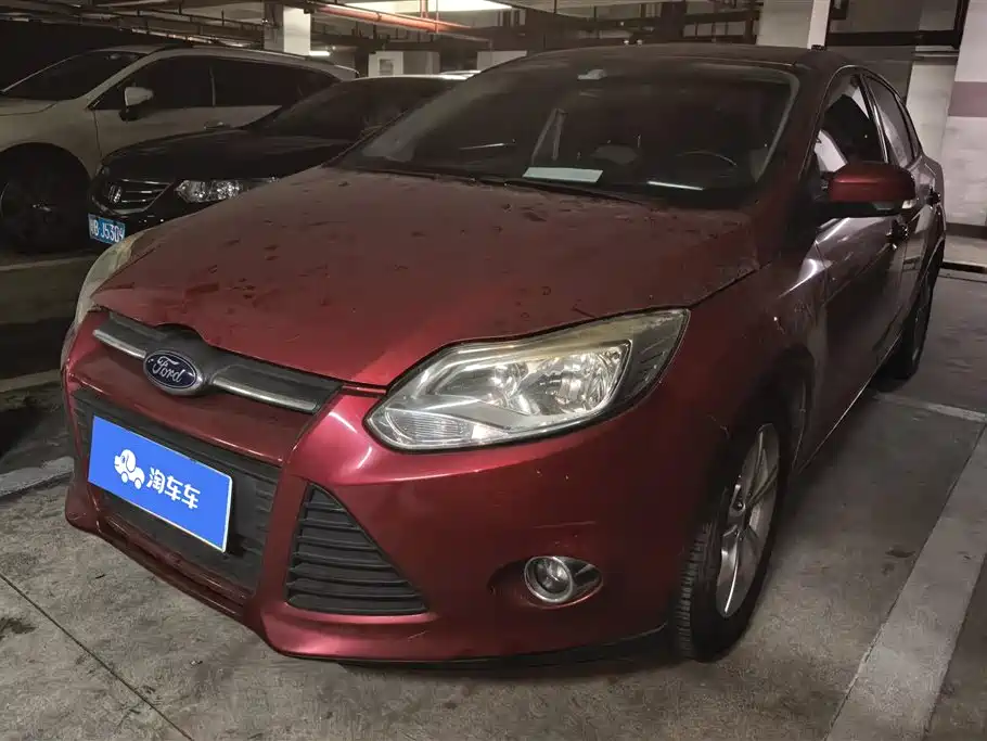 Ford Focus 2014 — фото 1
