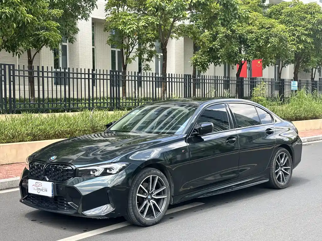 BMW 3 Series 2023