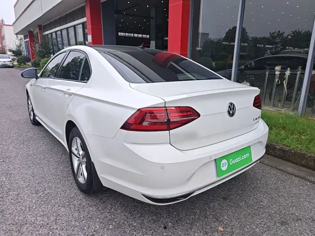 Volkswagen Lamando 2021